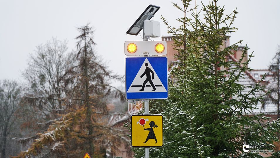 Obraz artykułu - Aktywne znaki drogowe przy przejściach dla pieszych [ZDJĘCIA]